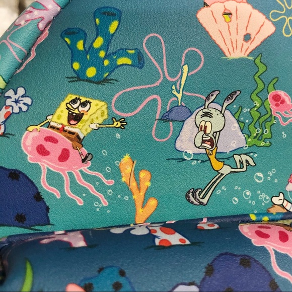 🎉FREE SHIP🎉Loungefly Sponge Bob under the sea backpack - Picture 7 of 7